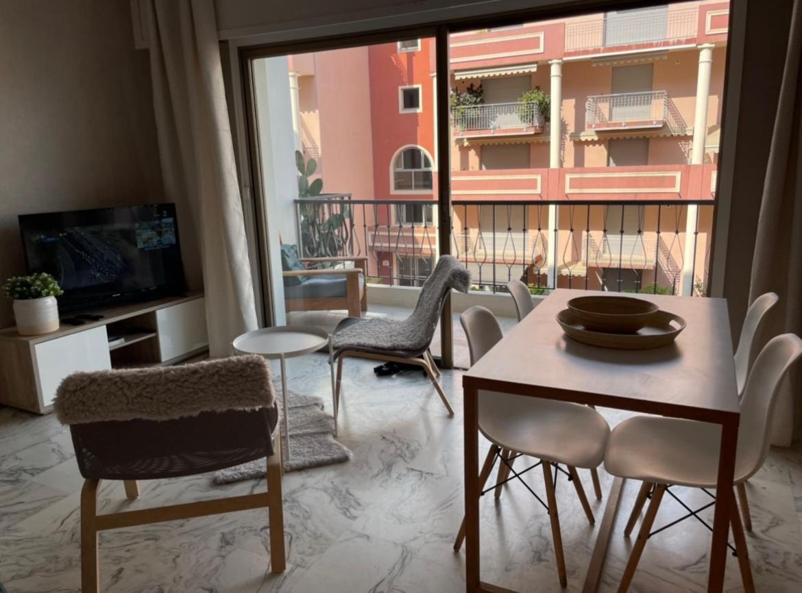 Studio 2 Pers , 40M2 En Bord De Mer Avec Vue Mer Menton Dış mekan fotoğraf